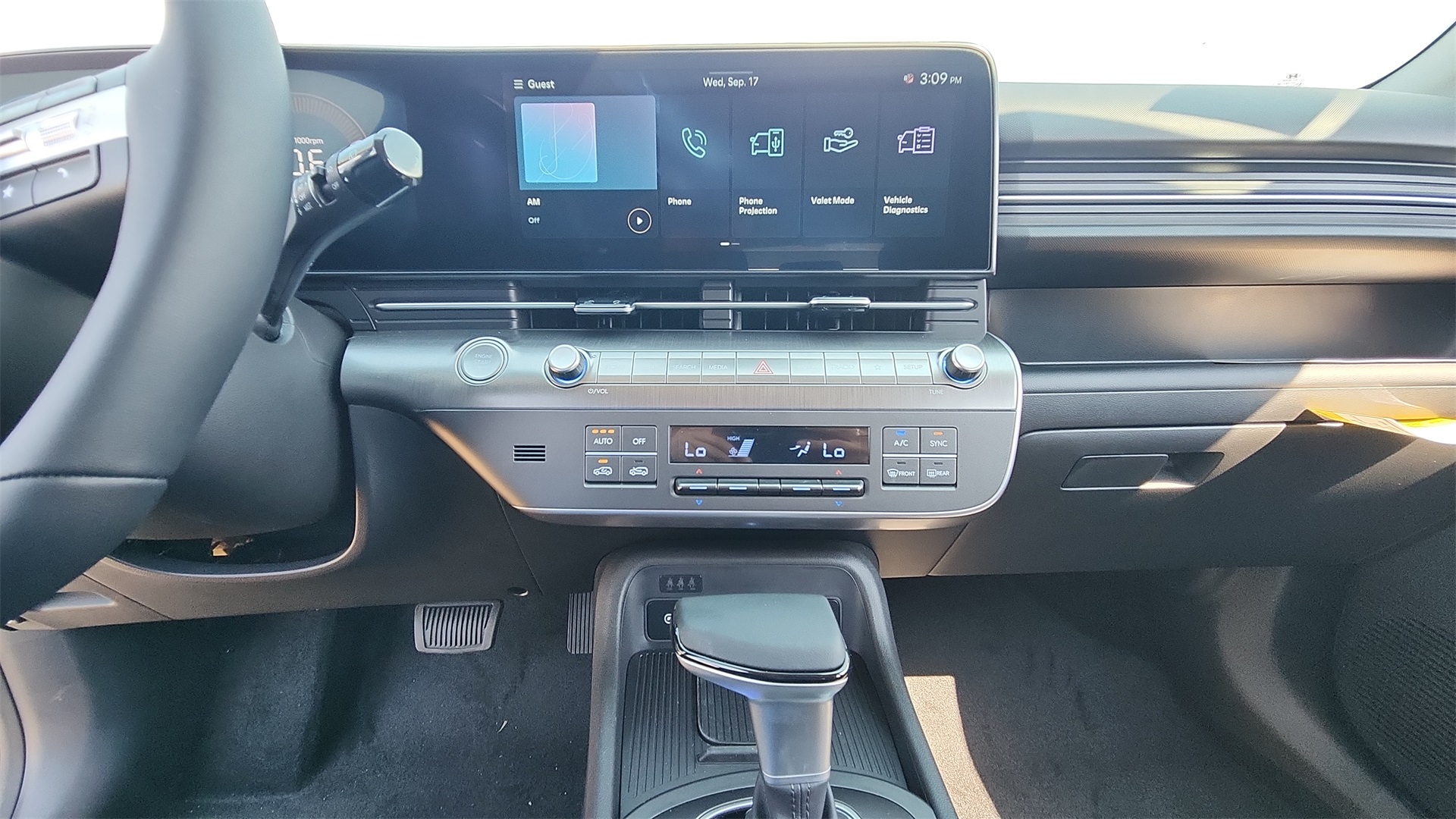 2026 Hyundai Kona SEL photo 13