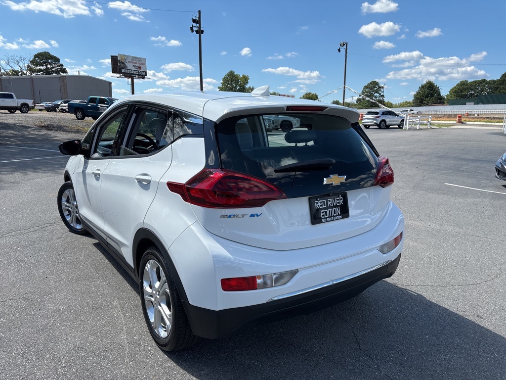 2020 Chevrolet Bolt EV photo 2