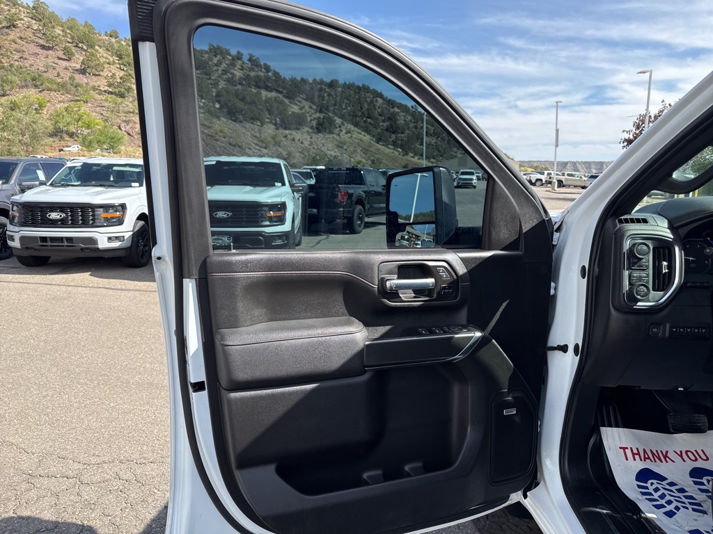 2023 Gmc Sierra HD AT4 photo 17