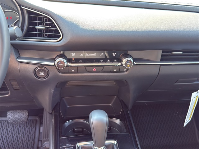 2025 Mazda CX-30 2.5 S Preferred photo 30