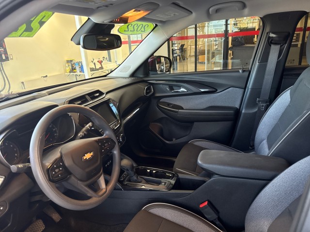 Used 2022  Chevrolet LT image 7