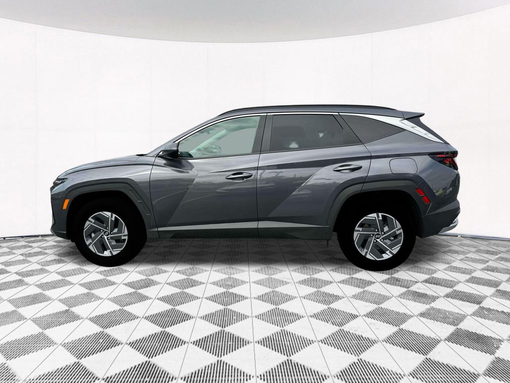 2025 Hyundai Tucson Hybrid Blue photo 2
