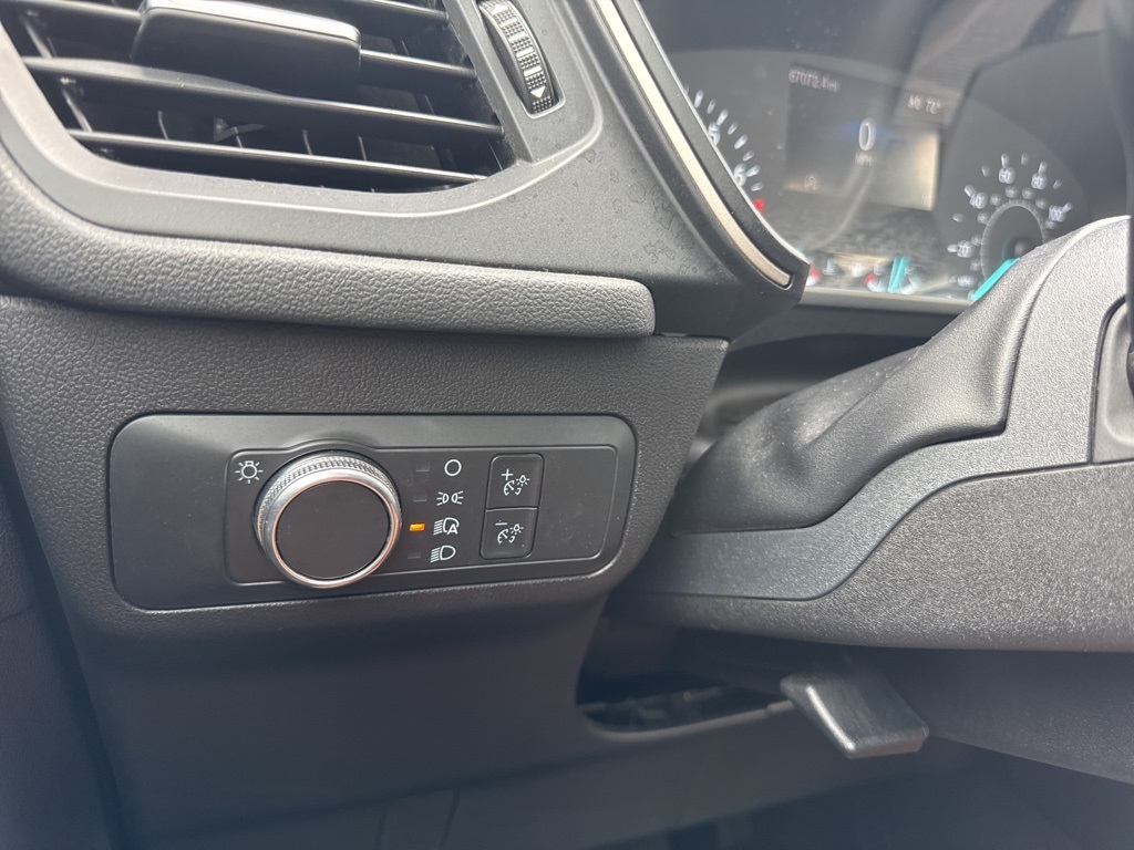 2022 Ford Escape SE photo 10