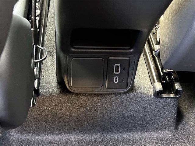 2026 Buick Encore GX Sport Touring photo 9