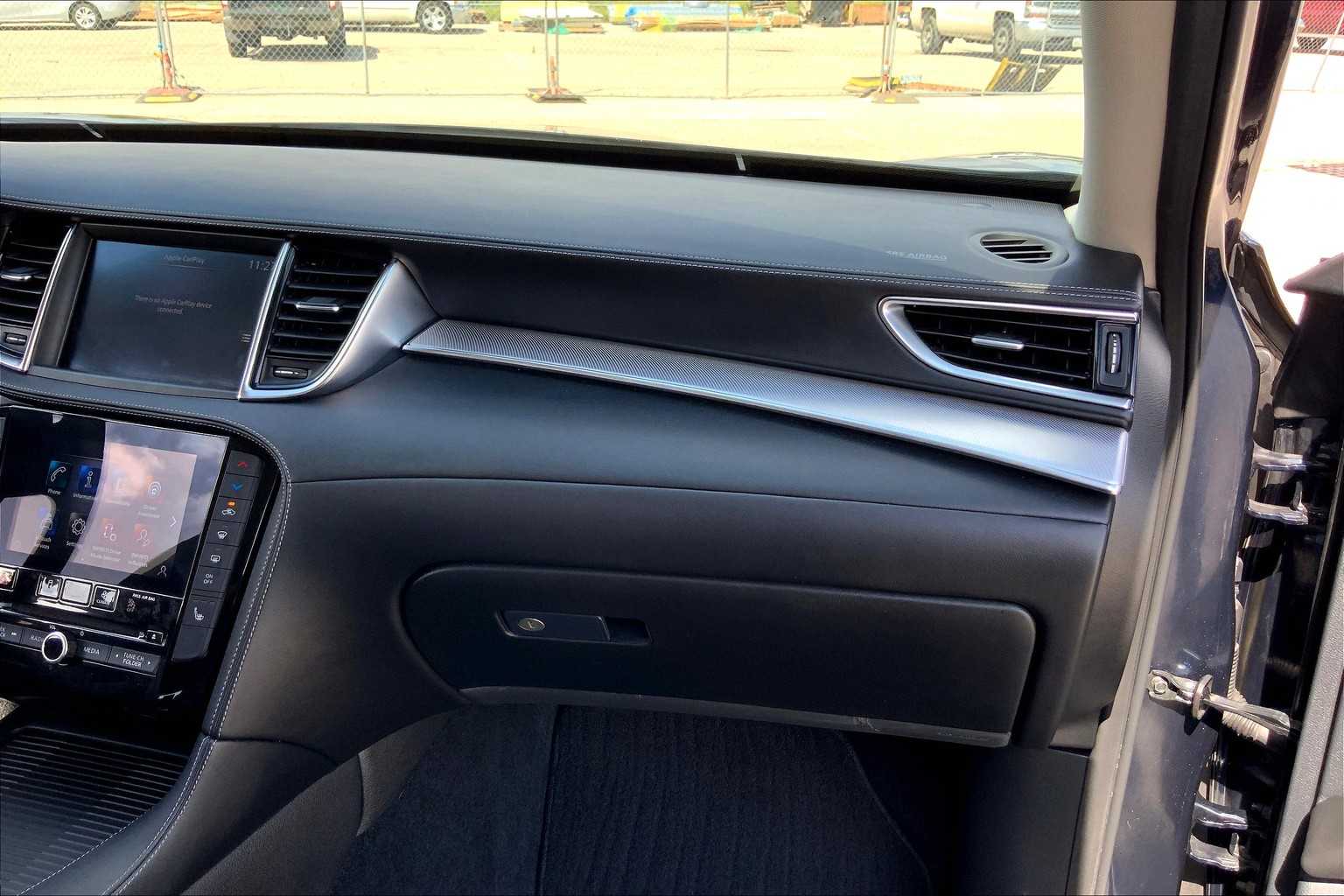 2021 Infiniti QX50 Luxe photo 17
