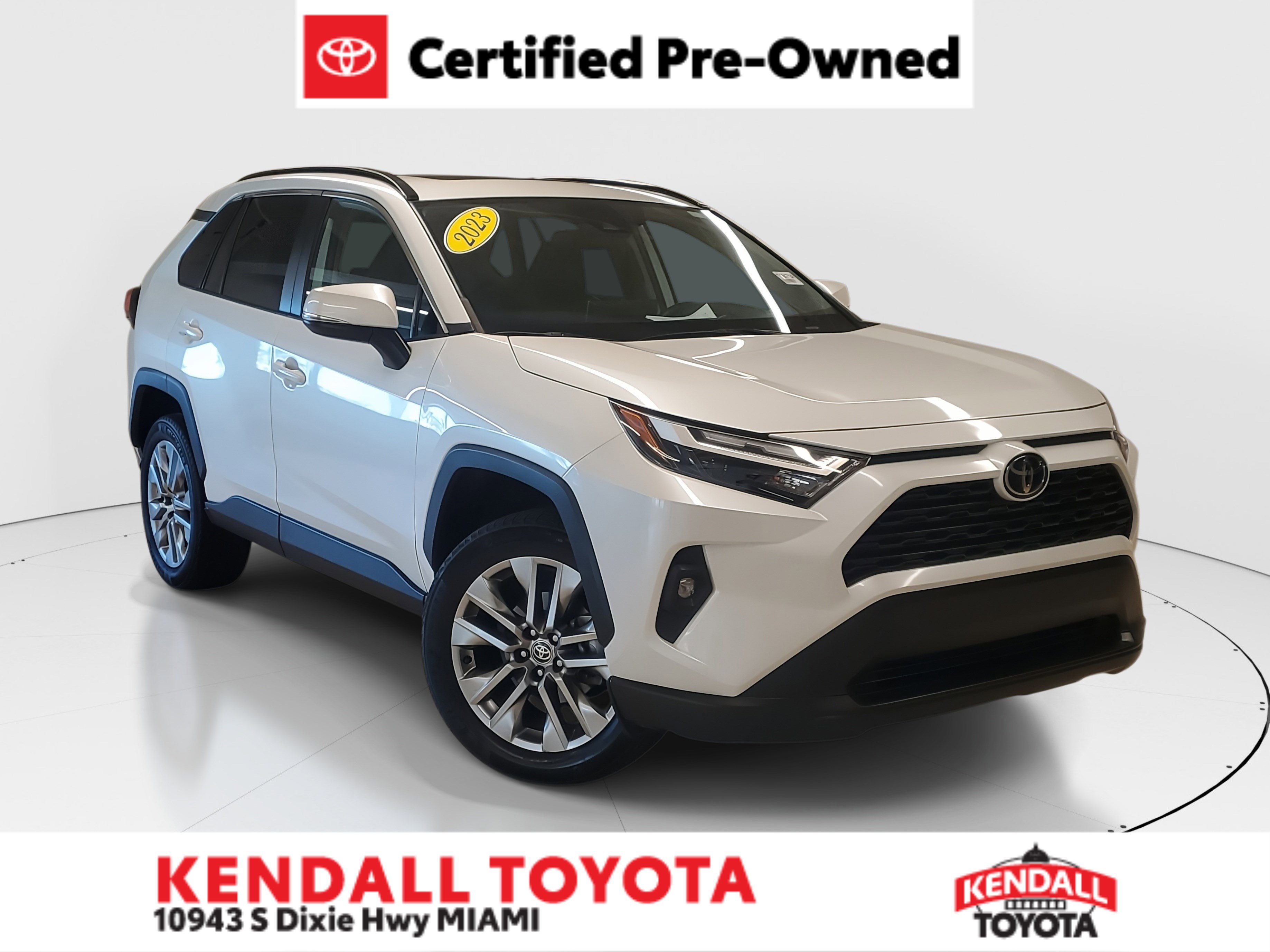 2023 Toyota RAV4 XLE Premium's photo