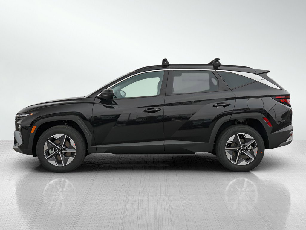 2025 Hyundai Tucson SEL photo 3