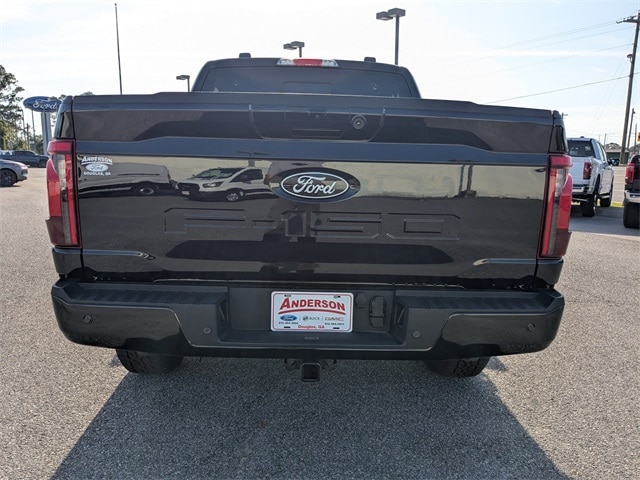 2025 Ford F-150 XLT photo 4