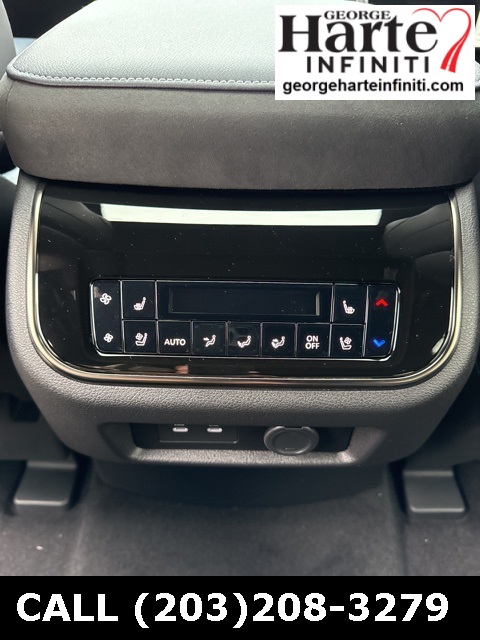 2026 Infiniti QX80 Sensory photo 16
