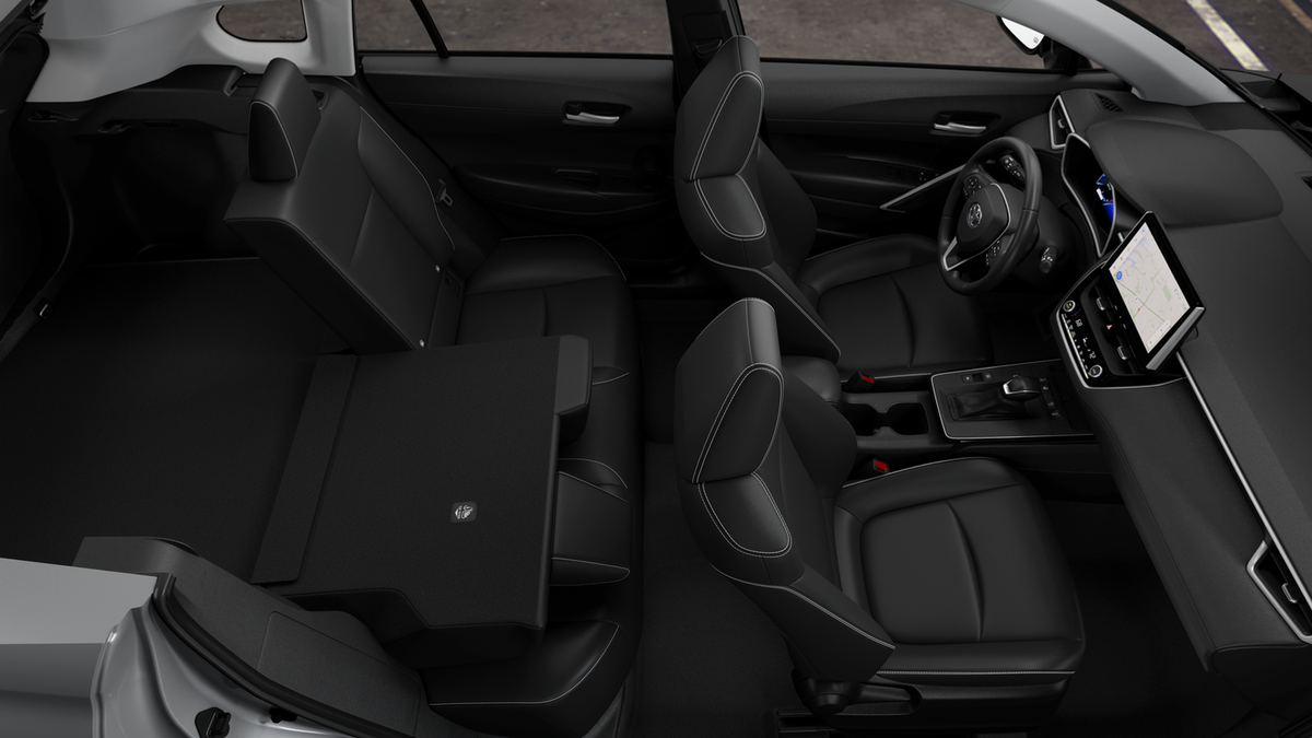 2026 Toyota Corolla Cross XLE photo 18