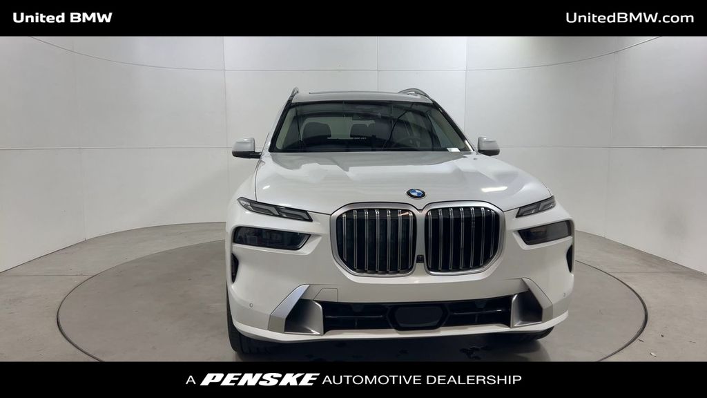 2025 Bmw X7 xDrive40i photo 3