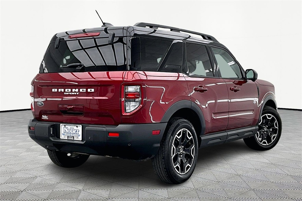 Used 2025 Ford Bronco Sport Outer Banks with VIN 3FMCR9CN2SRE62413 for sale in Kansas City