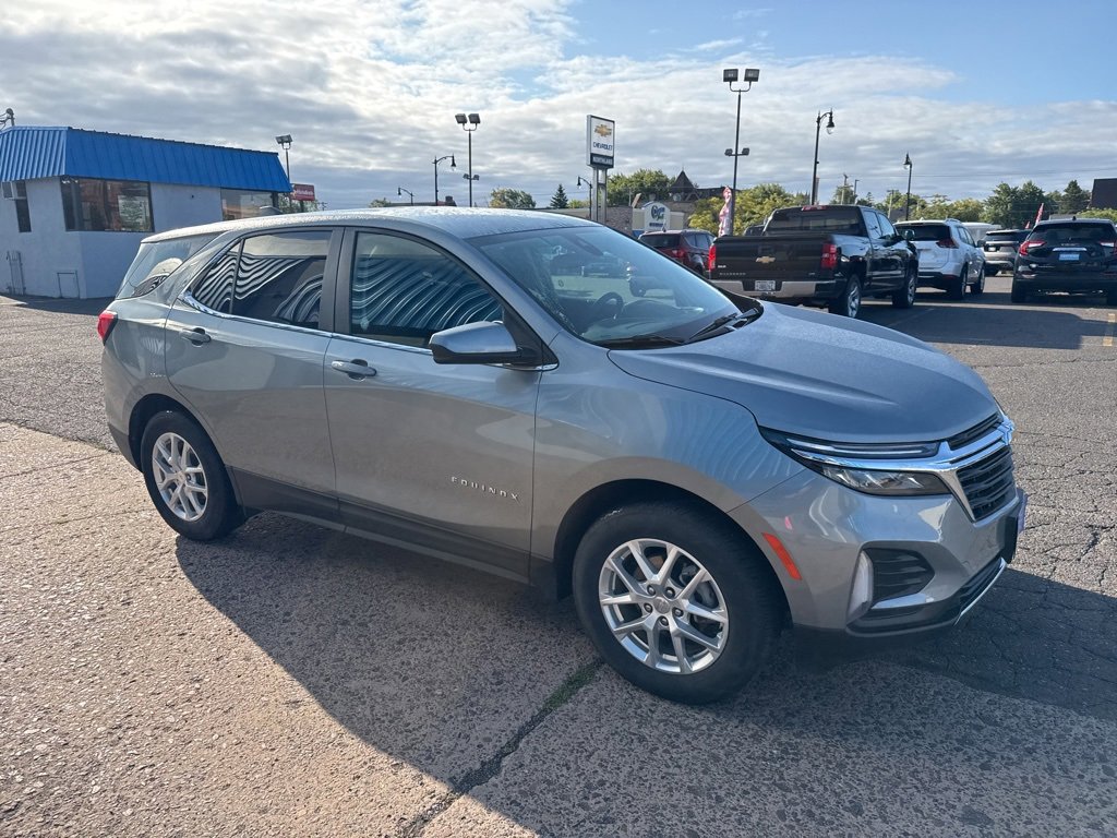 2024 Chevrolet Equinox LT photo 6