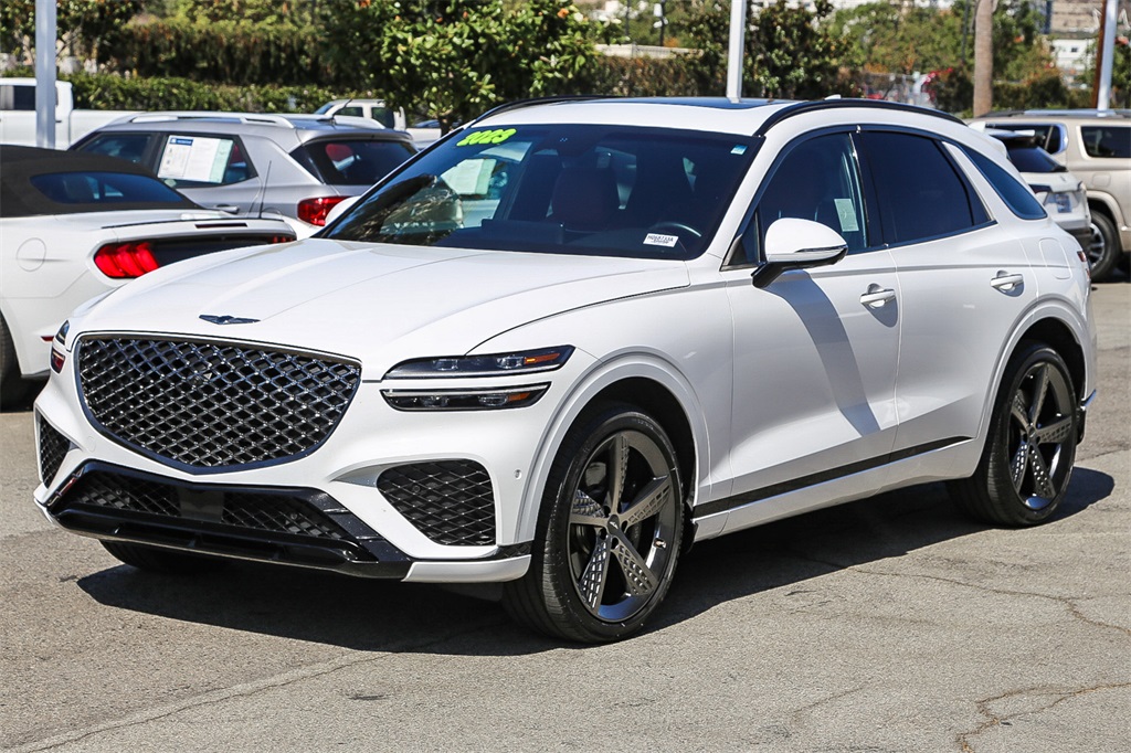 2023 Genesis GV70 2.5T photo 3