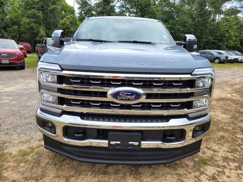 2025 Ford F-250 King Ranch photo 2