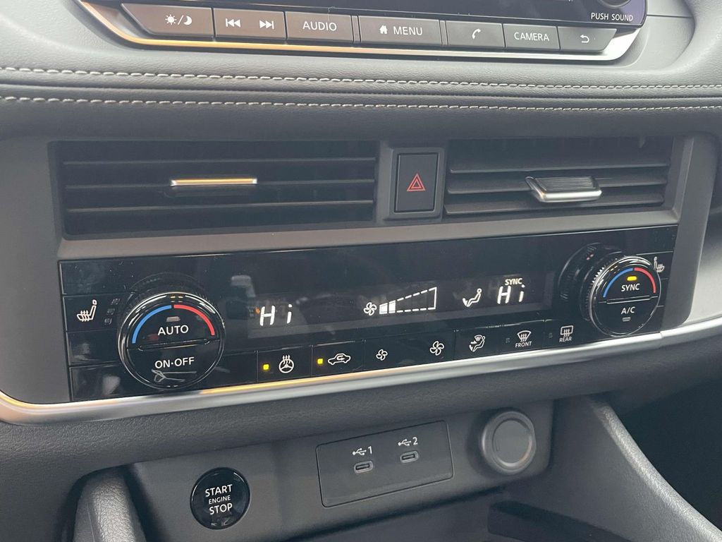 2026 Nissan Rogue SV photo 22