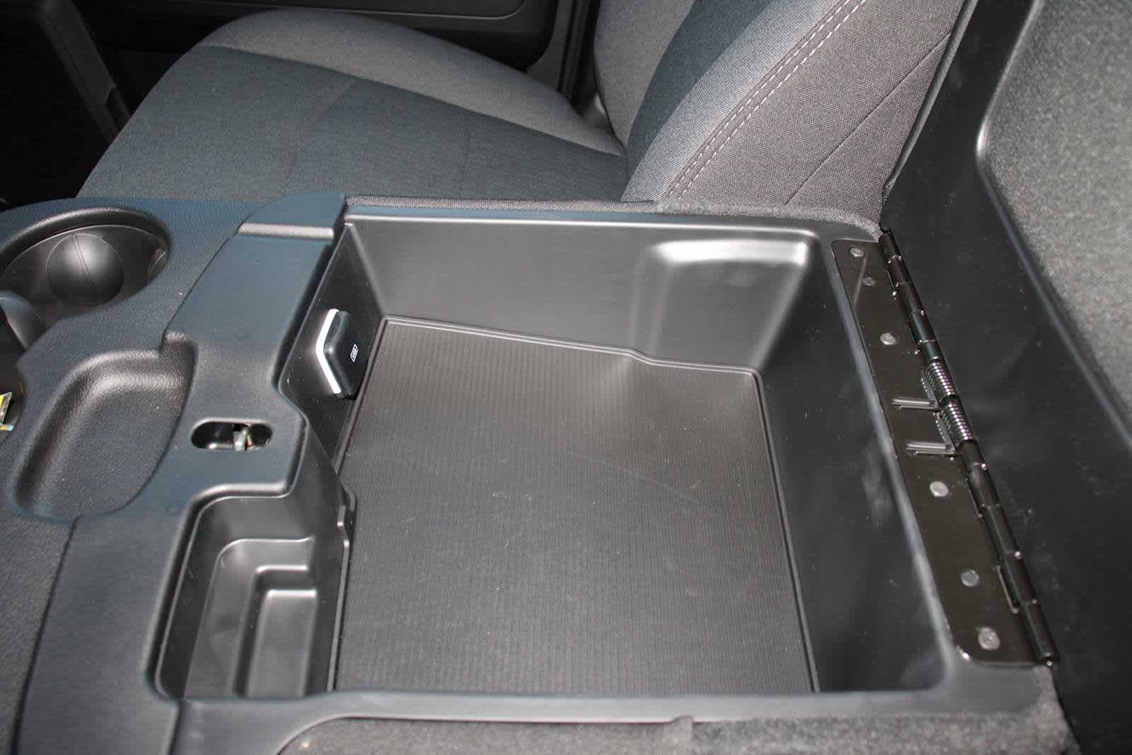 2024 Ram 2500 Tradesman photo 35