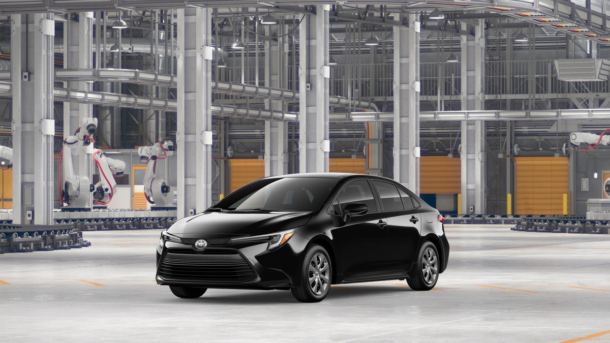 2026 Toyota Corolla LE's photo