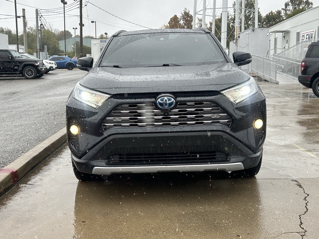 2020 Toyota RAV4 Hybrid Limited photo 3
