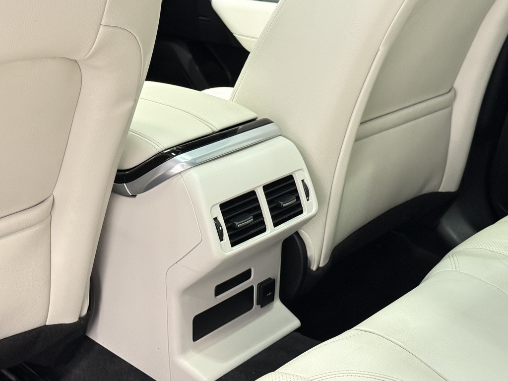 2023 Land Rover Range Rover Velar R-Dynamic S photo 23