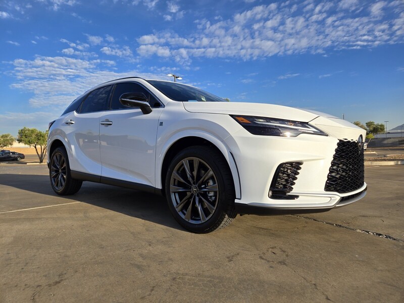 2025 Lexus RX 350 F SPORT photo 2