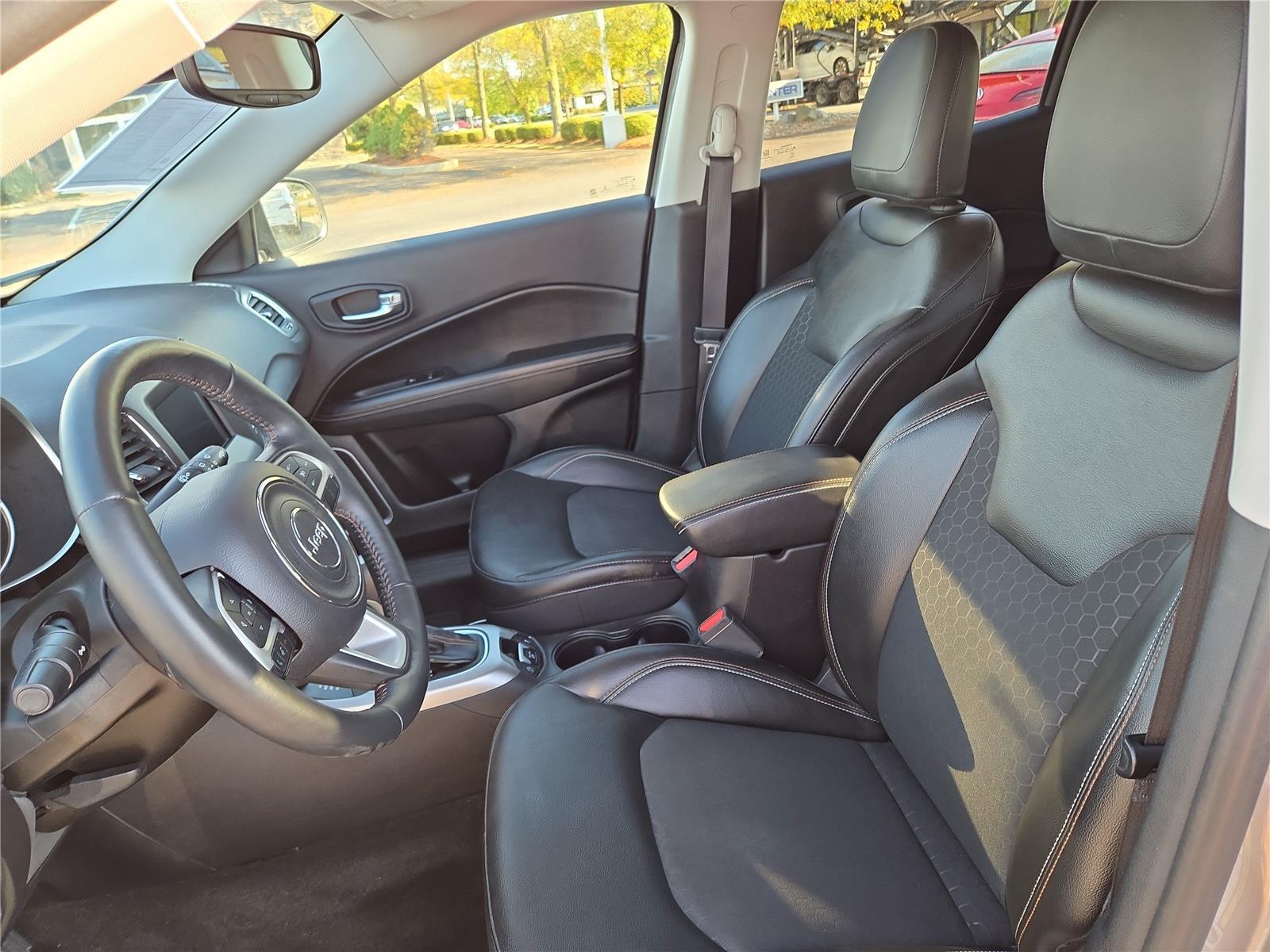 2018 Jeep Compass North Edition Latitude photo 16