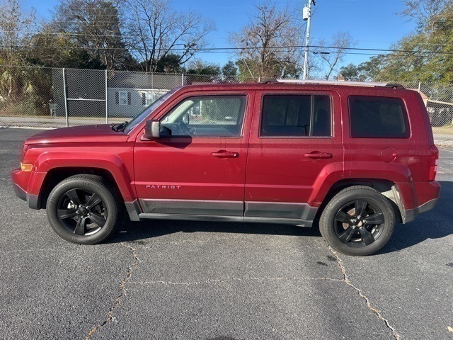 Used 2012 Jeep Patriot Latitude with VIN 1C4NJPFA6CD719892 for sale in Warner Robins, GA