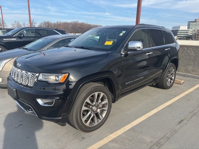 2018 Jeep Grand Cherokee Overland's photo