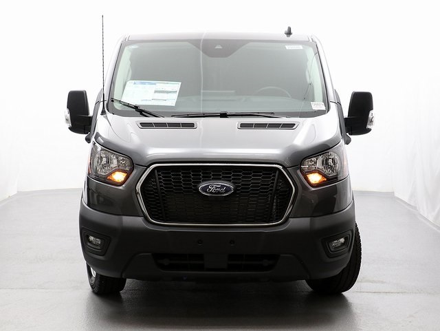 2025 Ford Transit photo 4