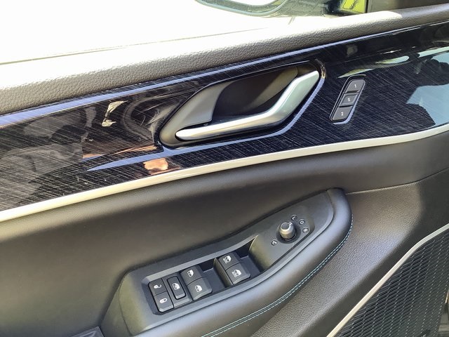 2023 Jeep Grand Cherokee Trailhawk 4xe photo 9