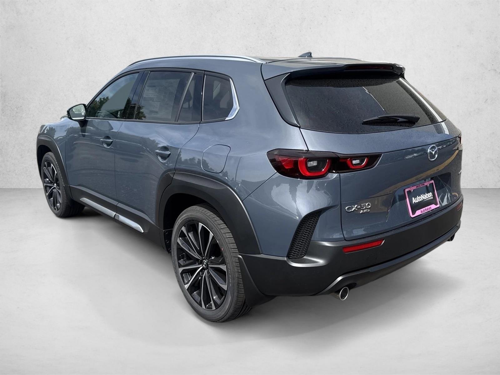 2025 Mazda CX-50 2.5 Premium Plus photo 3