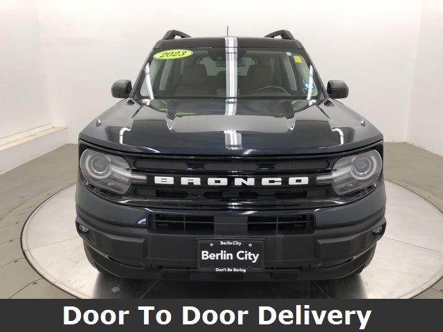 2023 Ford Bronco Sport Outer Banks photo 2