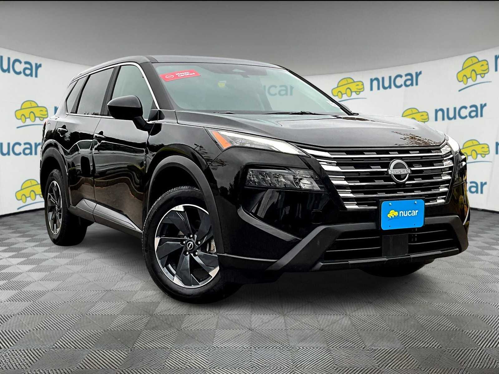 2025 Nissan Rogue SV's photo