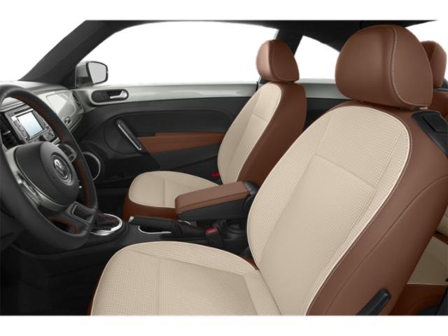 2015 Volkswagen Beetle 1.8T Classic photo 4