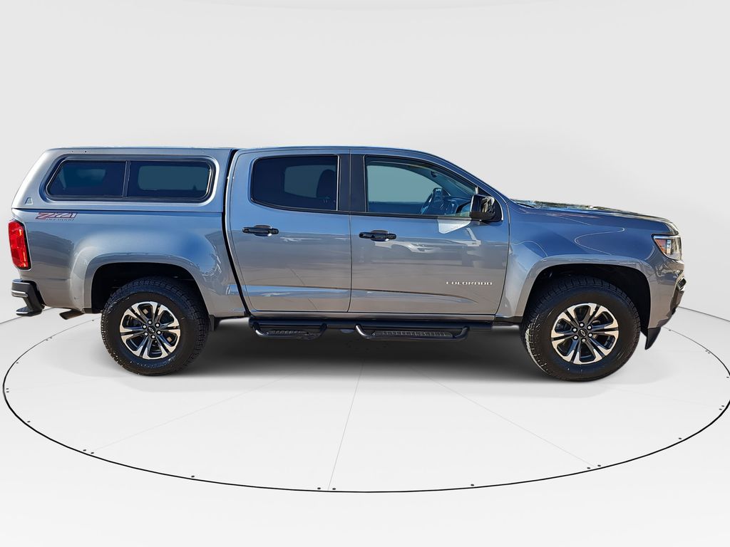 2021 Chevrolet Colorado Z71 photo 2