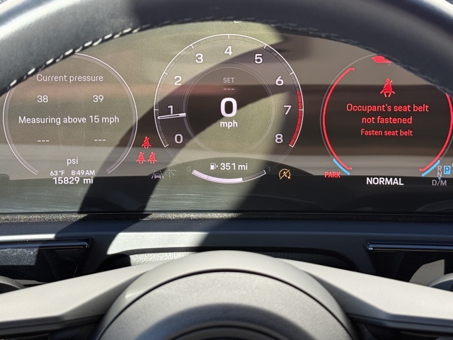2024 Porsche Cayenne Coupe Base photo 12