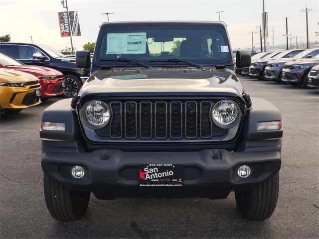 2025 Jeep Wrangler Sport photo 3
