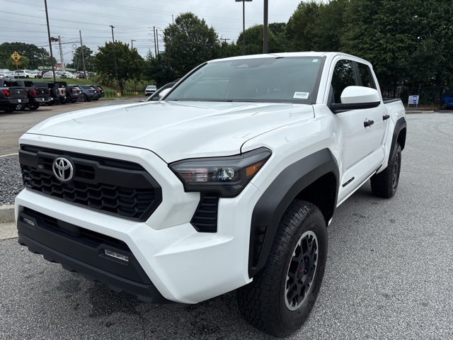 2024 Toyota Tacoma TRD Off-Road photo 4