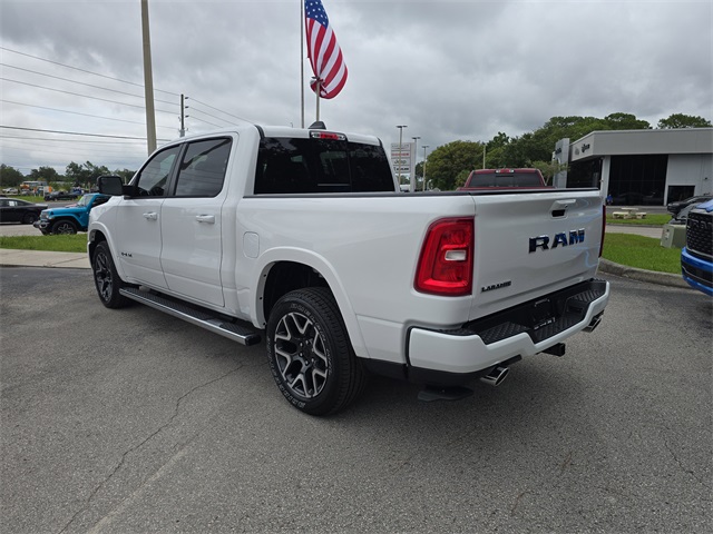 2026 Ram 1500 Laramie photo 3