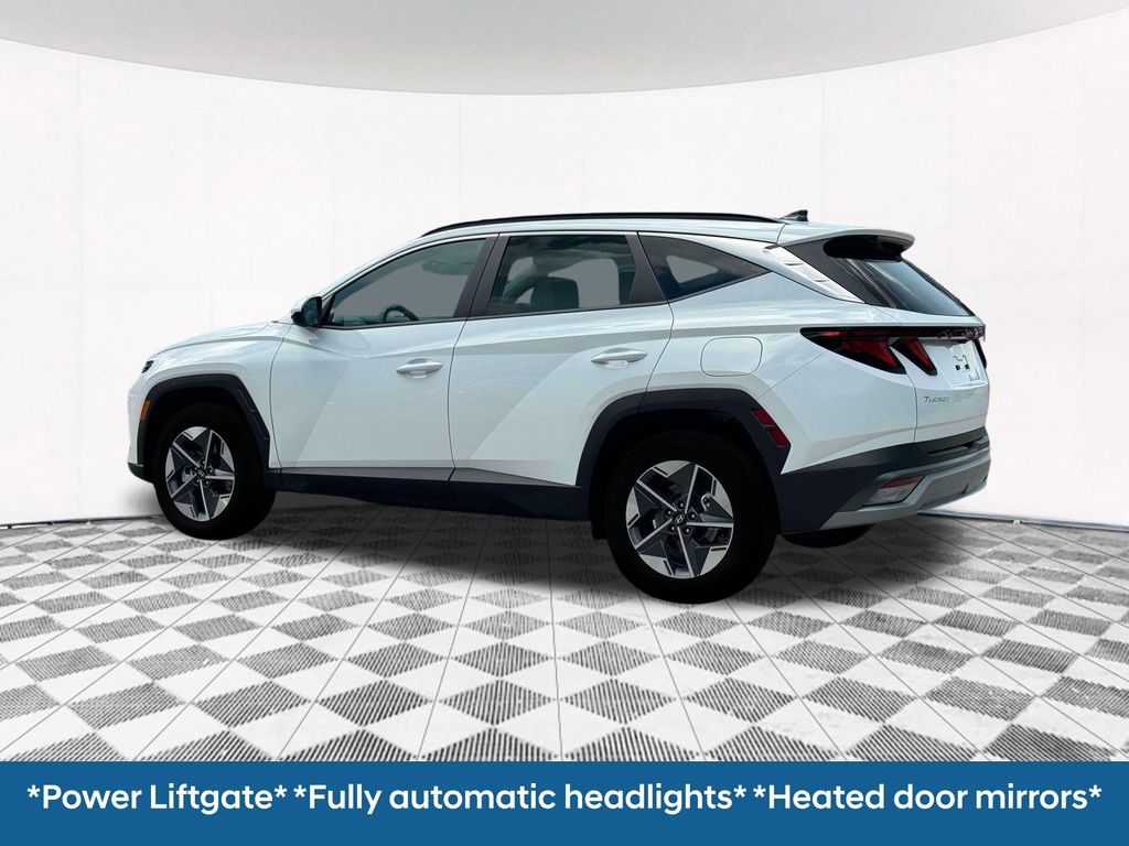 2025 Hyundai Tucson SEL photo 4