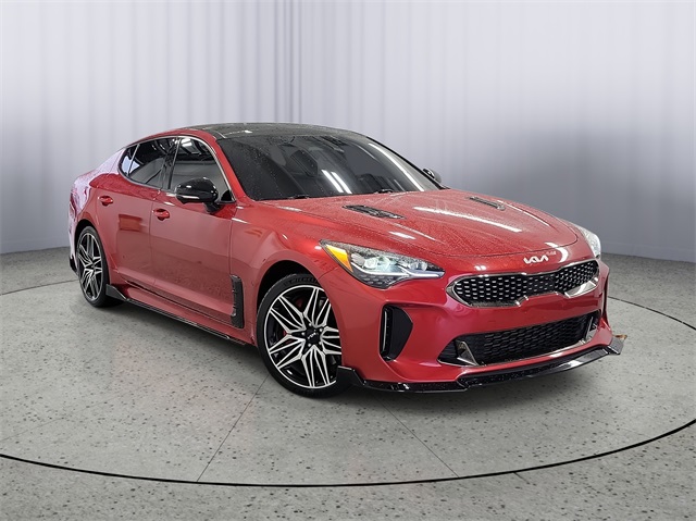 2022 Kia Stinger GT2 photo 2