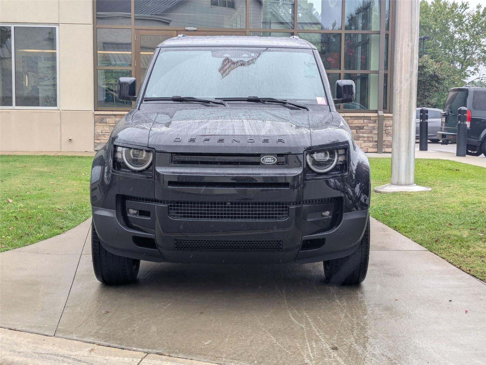 2026 Land Rover Defender 110 S photo 2