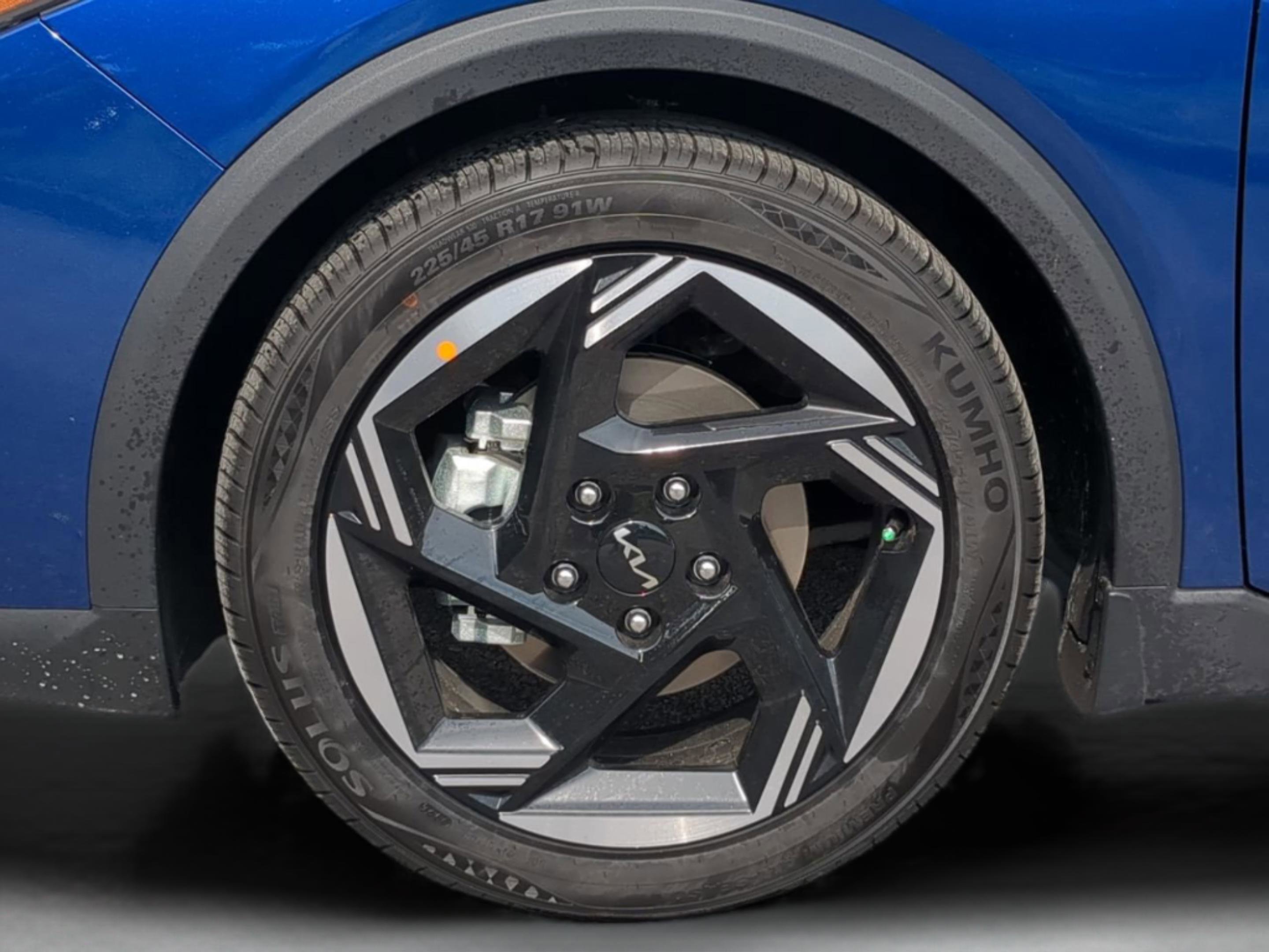 2025 Kia K4 EX photo 9
