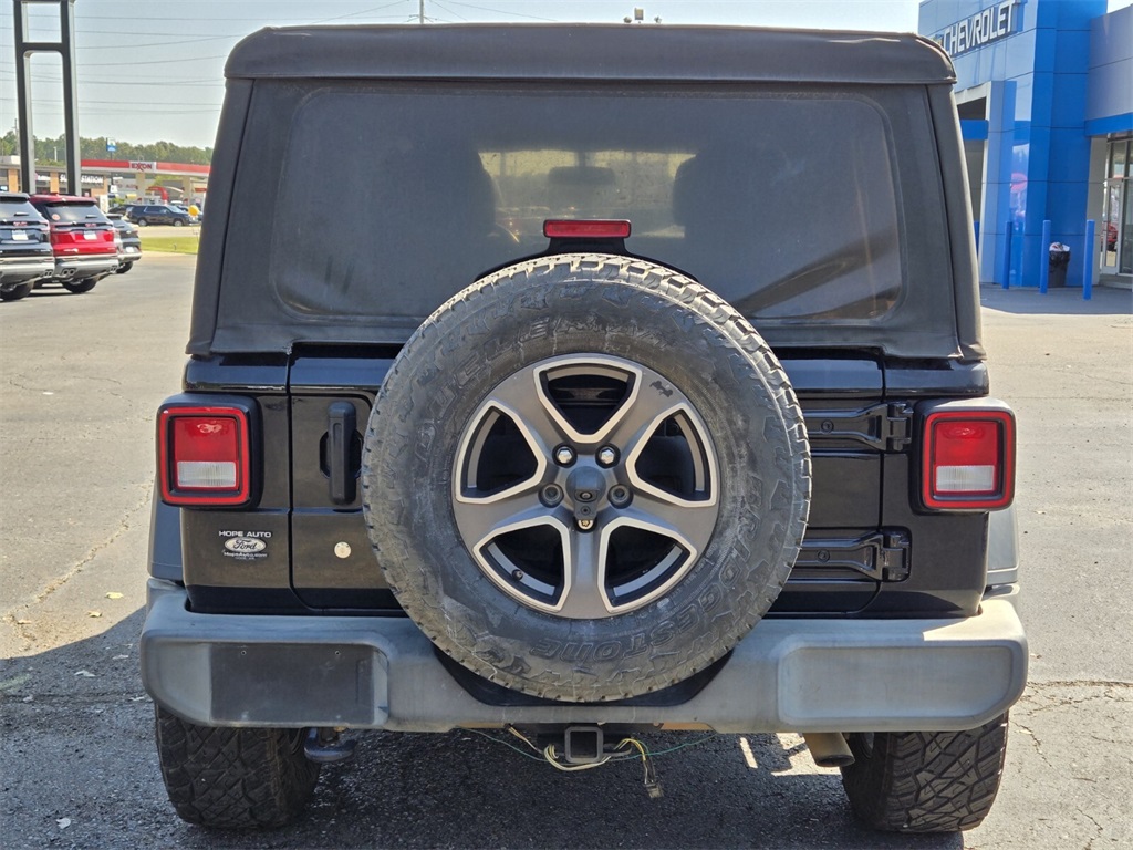 2018 Jeep Wrangler Unlimited Sport S photo 3