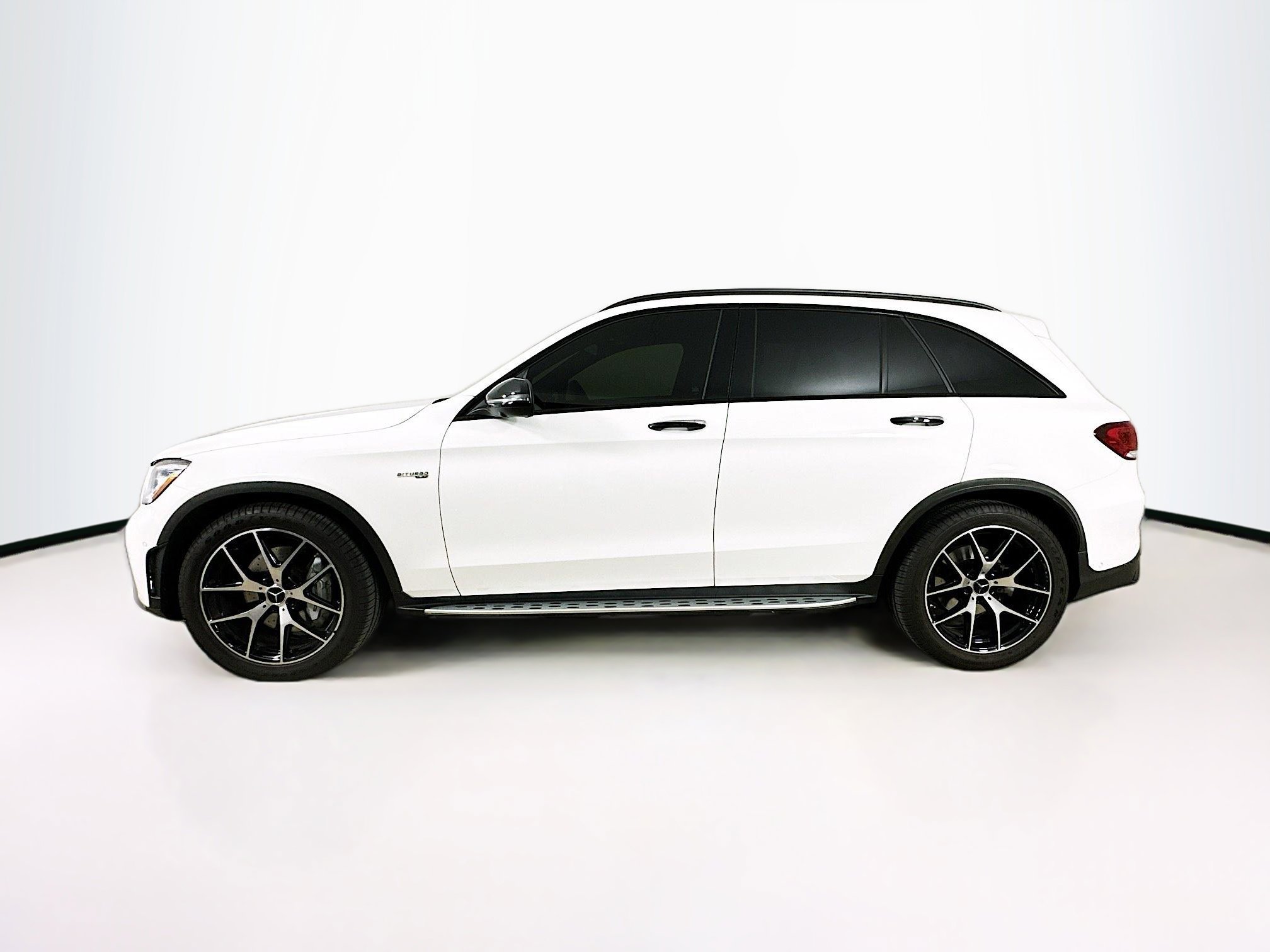 2022 Mercedes Benz GLC AMG 43 4MATIC photo 3