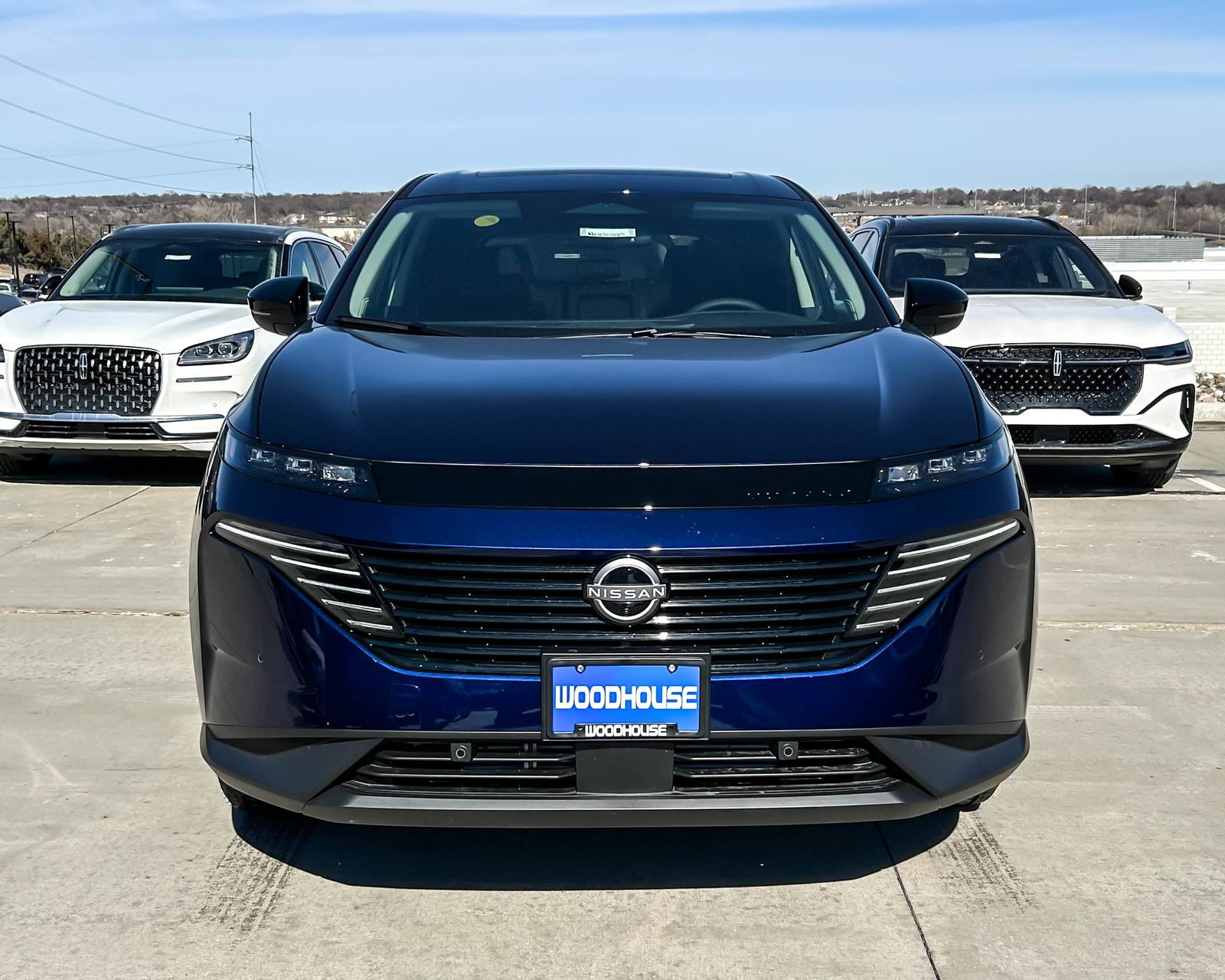 2025 Nissan Murano SL photo 2