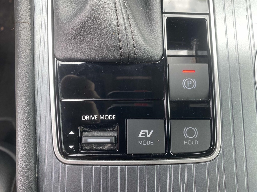 2023 Toyota Sienna XSE photo 22