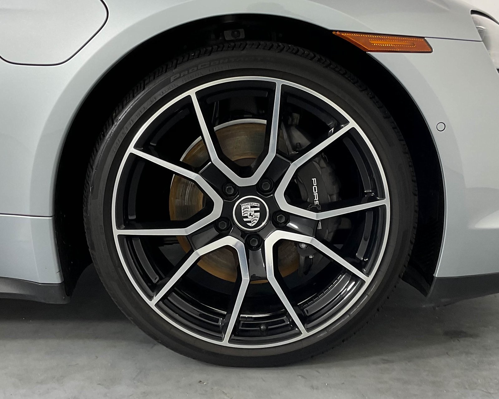 2023 Porsche Taycan S photo 11