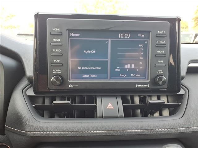 2021 Toyota RAV4 XLE photo 23