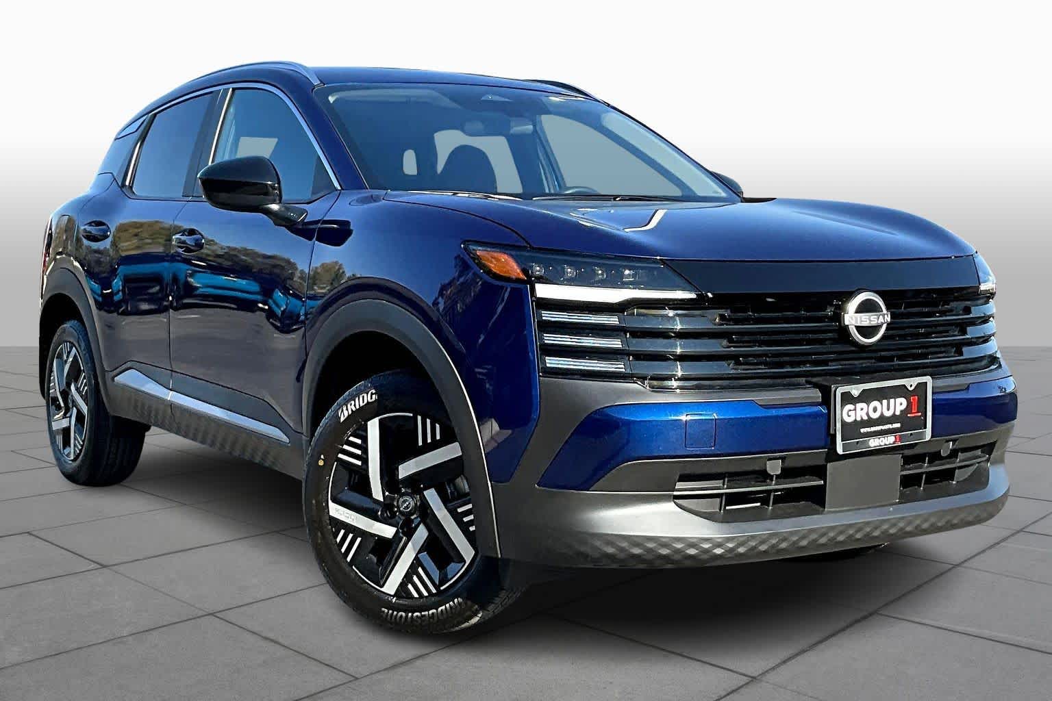 2026 Nissan Kicks SV photo 2